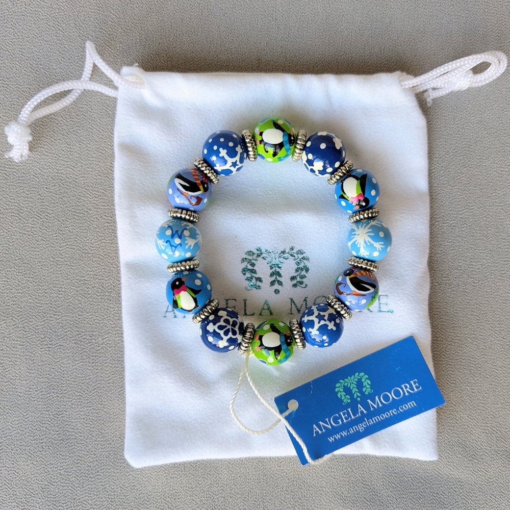 Angela Moore Christmas Winter Classic Bracelet Beaded Elastic Stretch